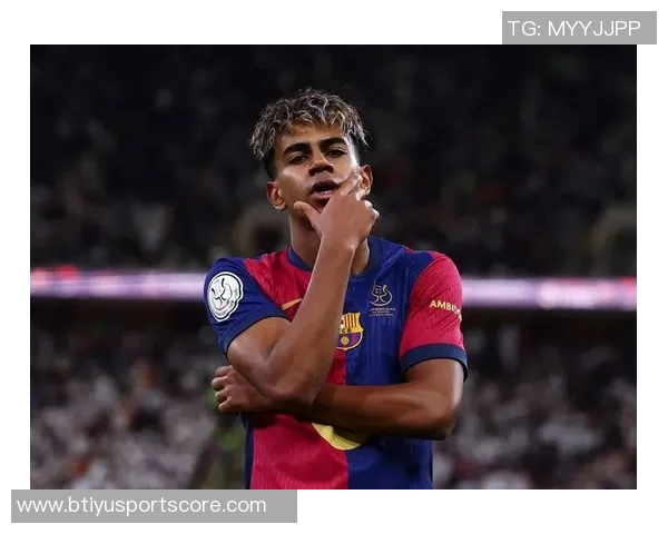 重返诺坎普巴萨海报展现弗里克亚马尔库巴西三位明星球员风采 重返诺坎普巴萨海报展现弗里克亚马尔库巴西三位明星球员风采