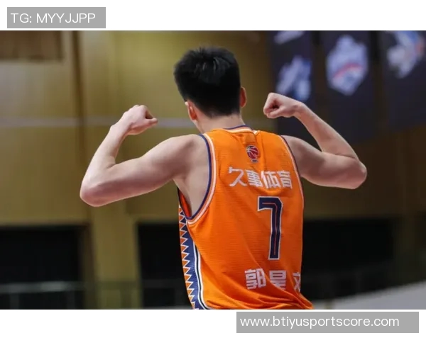 欧文分析埃利奥特转会维拉前景认为应成为核心才能入选国家队 欧文分析埃利奥特转会维拉前景认为应成为核心才能入选国家队