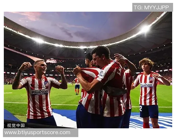 马竞一线队球员亲临体育城工地近距离了解建设进展情况